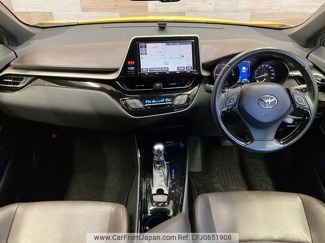 toyota c-hr 2017 quick_quick_DAA-ZYX10_ZYX10-2022171 image 2