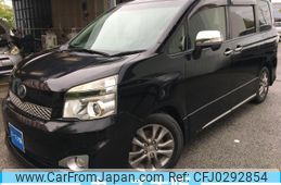 toyota voxy 2013 -TOYOTA--Voxy DBA-ZRR70W--ZRR70W-0586240---TOYOTA--Voxy DBA-ZRR70W--ZRR70W-0586240-