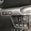 lexus is 2017 CFJ1772583 image 6