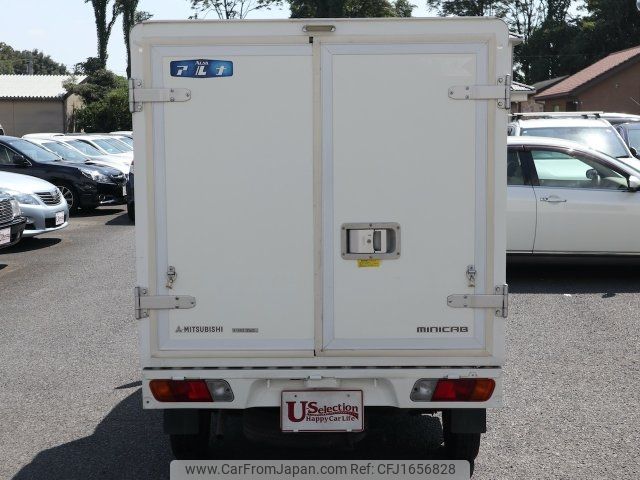 nissan clipper-truck 2010 CFJ1656828 image 2
