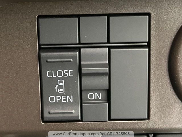 toyota roomy 2023 CFJ1725595 image 2