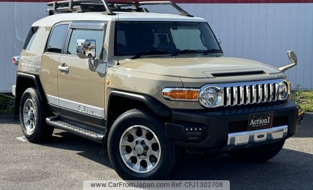 toyota fj-cruiser 2012 140 image 1