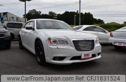 chrysler 300c 2013 CFJ1831524