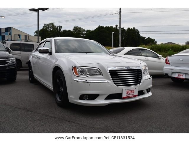 chrysler 300c 2013 CFJ1831524 image 1