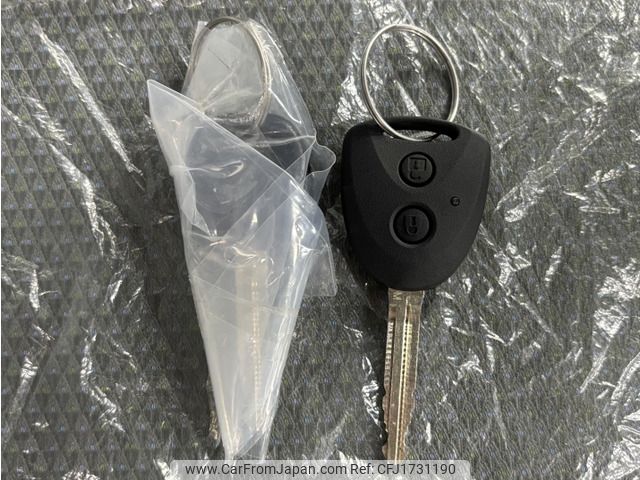 toyota townace-van 2025 CFJ1731190 image 2
