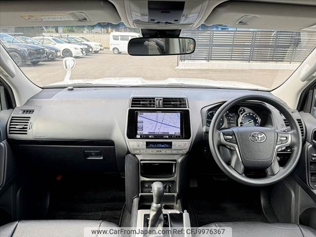 toyota land-cruiser-prado 2019 -TOYOTA--Land Cruiser Prado LDA-GDJ150W--GDJ150-0035811---TOYOTA--Land Cruiser Prado LDA-GDJ150W--GDJ150-0035811- image 2