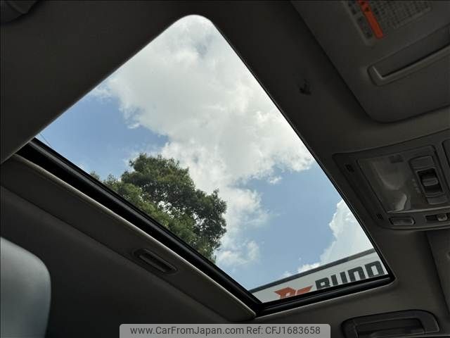 toyota celsior 2004 CFJ1683658 image 2
