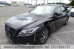 toyota crown-hybrid 2018 CFJ1839757