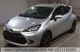 toyota aqua 2024 -TOYOTA--AQUA 6AA-MXPK11--MXPK11-2185554---TOYOTA--AQUA 6AA-MXPK11--MXPK11-2185554-