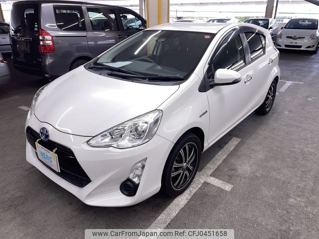 toyota aqua 2016 AF-NHP10-2587144 image 1