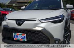 toyota corolla-cross 2023 CFJ1614174