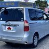 toyota noah 2009 504928-923695 image 2