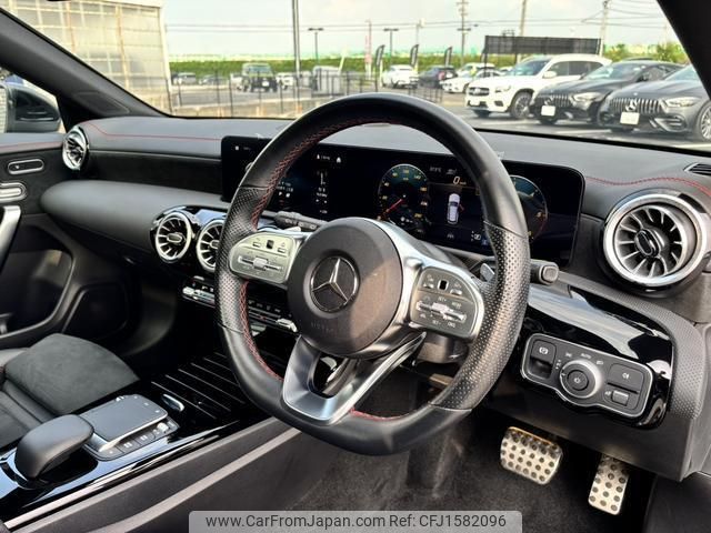 mercedes-benz cla-class 2023 CFJ1582096 image 2
