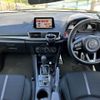 mazda axela 2018 CFJ8832332 image 3