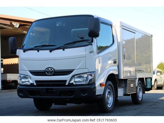 toyota dyna-truck 2021 CFJ1793603 image 2