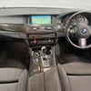 bmw 5-series 2014 -BMW--BMW 5 Series DBA-XL20--WBA5G120X0D387912---BMW--BMW 5 Series DBA-XL20--WBA5G120X0D387912- image 2