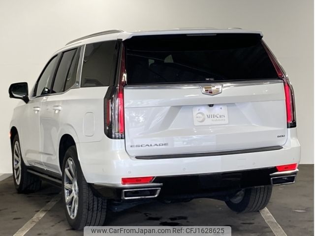 cadillac escalade 2023 CFJ1628625 image 2