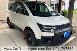mitsubishi delica-d5 2010 CFJ1797568