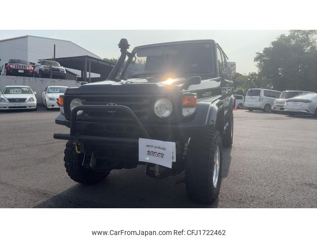 toyota landcruiser-70 1996 CFJ1722462 image 2