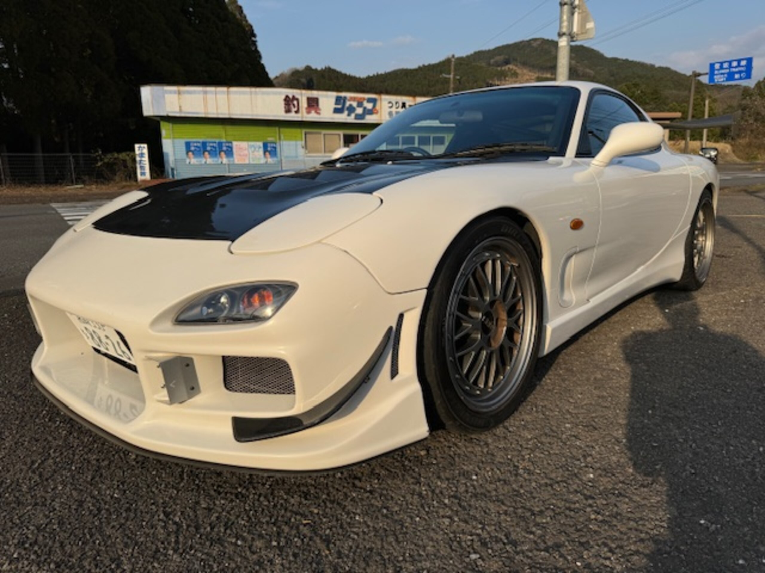 値下げ！！！MAZDA RX-7 FD 1/10 未使用ボディー 最終値下げ！！！MAZDA RX-7 FD 1/10 未使用ボディー