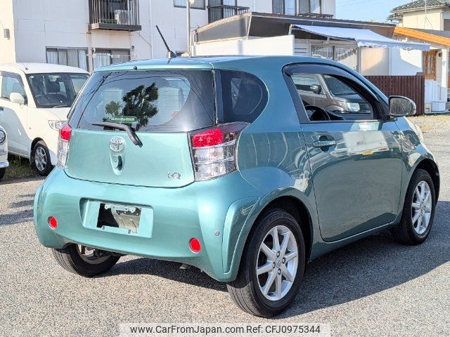 toyota iq 2009 CFJ0975344 image 2
