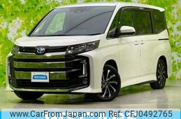 toyota noah 2023 quick_quick_6AA-ZWR90W_ZWR90-0120664