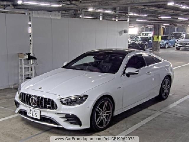mercedes-benz e-class 2022 CFJ9962075 image 1