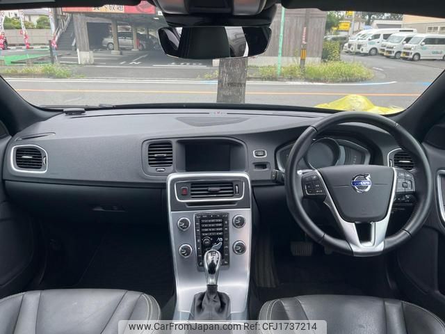 volvo v60 2017 CFJ1737214 image 2