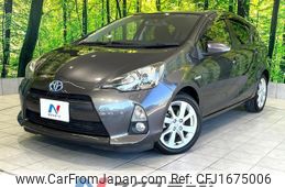 toyota aqua 2012 CFJ1675006