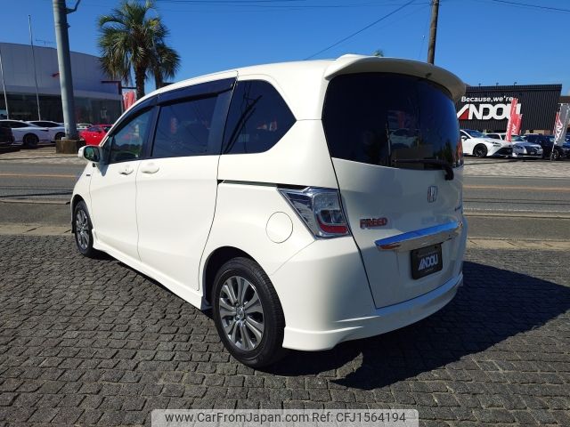 honda freed 2013 CFJ1564194 image 2