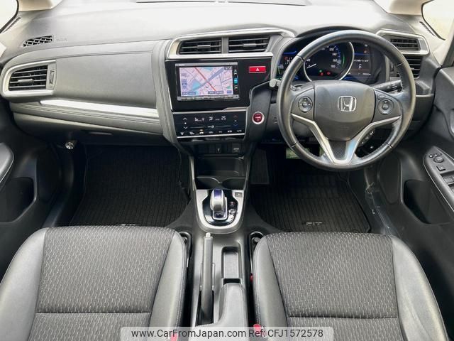 honda fit-hybrid 2015 CFJ1572578 image 2