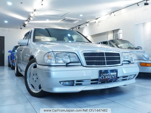 mercedes-benz c-class 1995 GOO_JP_700957168630250720002 image 2