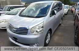 toyota noah 2013 -TOYOTA--Noah ZRR70G--0554747---TOYOTA--Noah ZRR70G--0554747-