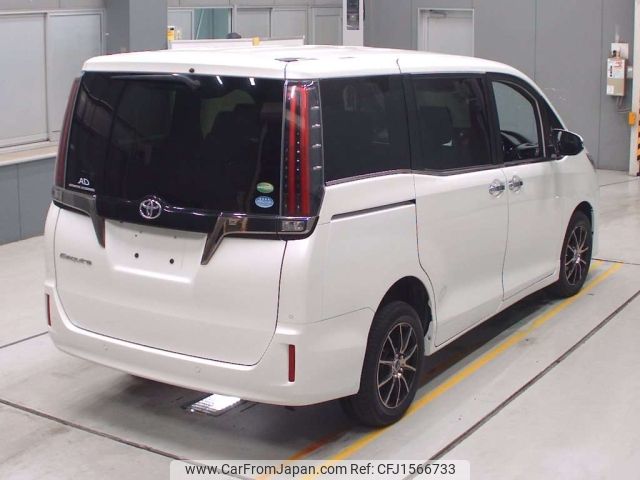 toyota esquire 2020 CFJ1566733 image 2