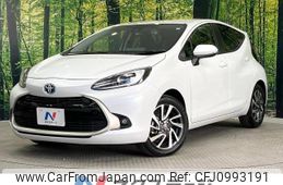 toyota aqua 2022 -TOYOTA--AQUA 6AA-MXPK11--MXPK11-2034011---TOYOTA--AQUA 6AA-MXPK11--MXPK11-2034011-
