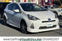 toyota aqua 2012 -TOYOTA--AQUA DAA-NHP10--NHP10-6001495---TOYOTA--AQUA DAA-NHP10--NHP10-6001495-