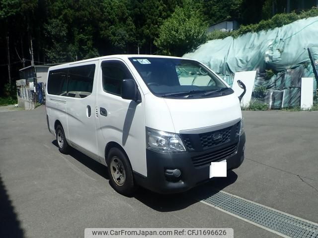 isuzu como 2019 CFJ1696626 image 1
