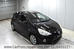 toyota aqua 2013 -TOYOTA--AQUA NHP10-6215568---TOYOTA--AQUA NHP10-6215568-