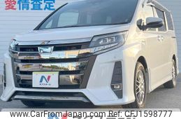 toyota noah 2018 CFJ1598777