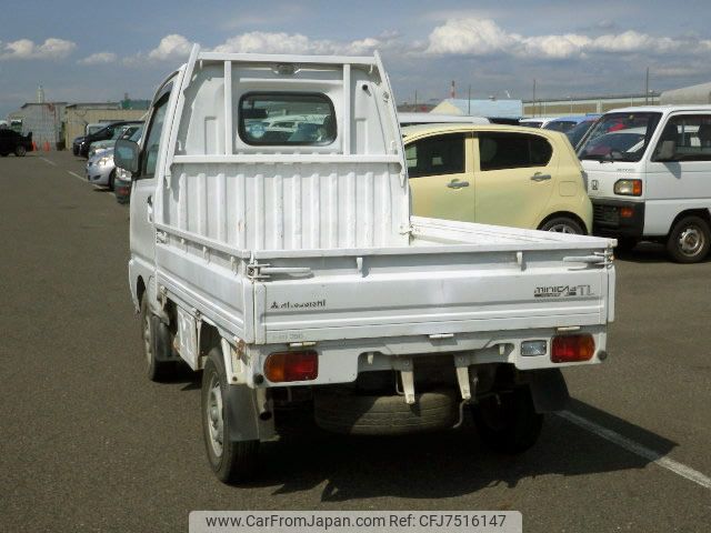 mitsubishi minicab-truck 1996 No.13945 image 2
