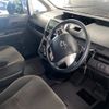 toyota noah 2010 CFJ1622482 image 15