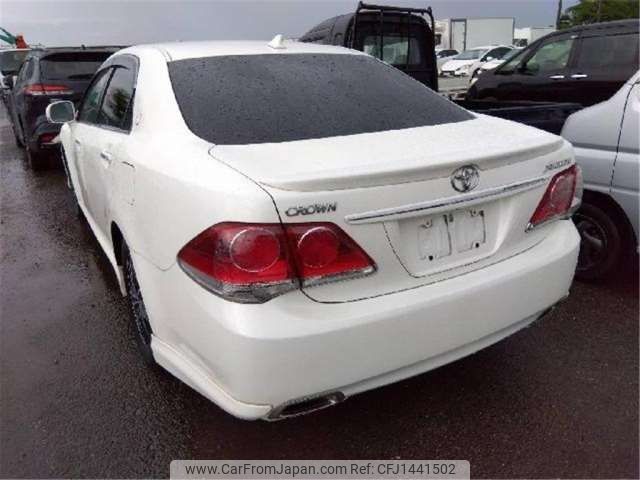 toyota crown 2011 CFJ1441502 image 2