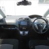 nissan serena 2014 GOO_JP_988025050400601994001 image 3