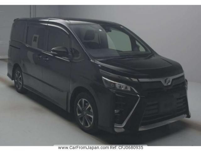 toyota voxy 2017 quick_quick_DBA-ZRR80W_0374672 image 1