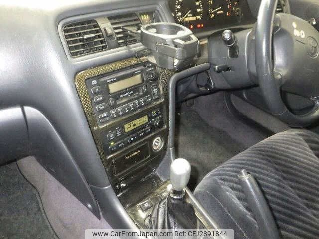 1997 Toyota Chaser JDM car for sale — photo 4 of 9