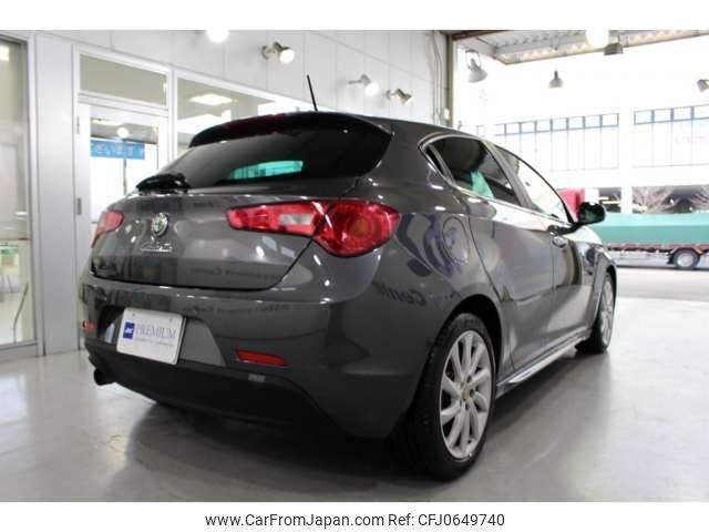 alfa-romeo giulietta 2012 -ALFA ROMEO 【岡山 301ｾ2640】--Alfa Romeo Giulietta ABA-940141--940141-07152029---ALFA ROMEO 【岡山 301ｾ2640】--Alfa Romeo Giulietta ABA-940141--940141-07152029- image 2