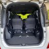 toyota voxy 2018 quick_quick_ZRR80W_ZRR80-0482443 image 11