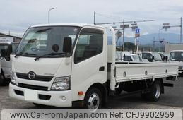 hino dutro 2016 GOO_NET_EXCHANGE_0709067A30240615W001