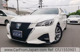 toyota crown 2017 CFJ1553901