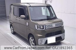 daihatsu wake 2016 CFJ1892365